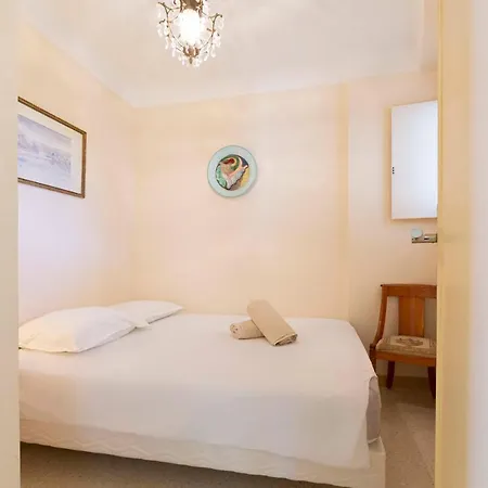 Casa vacanze Fully Equipped 105 M2 Clear View On The Sea And Californie Hills